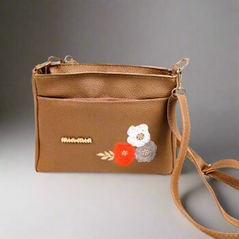 Sweatshirt with slogan